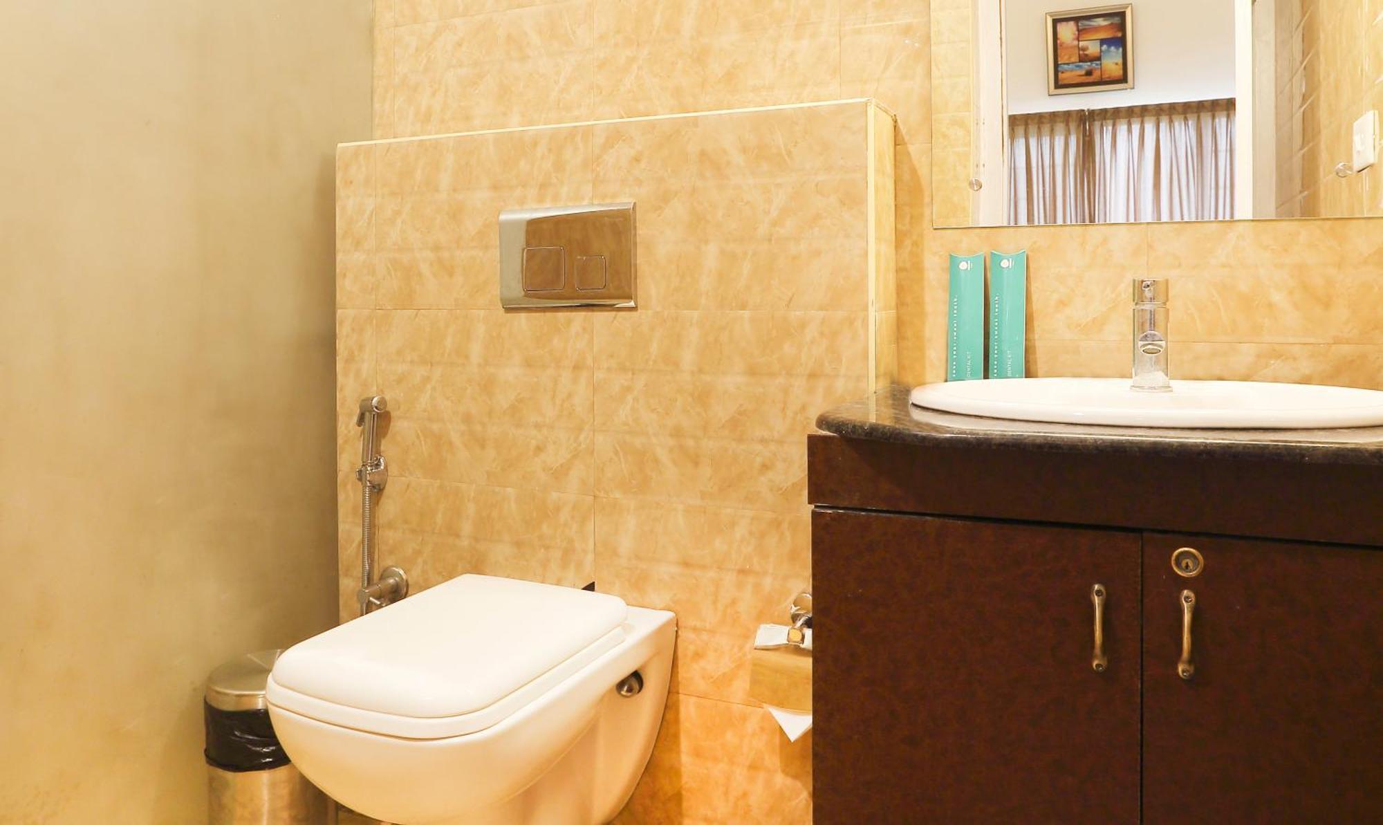 אוטי Treebo Skydale Inn & Suites With Mountain View מראה חיצוני תמונה